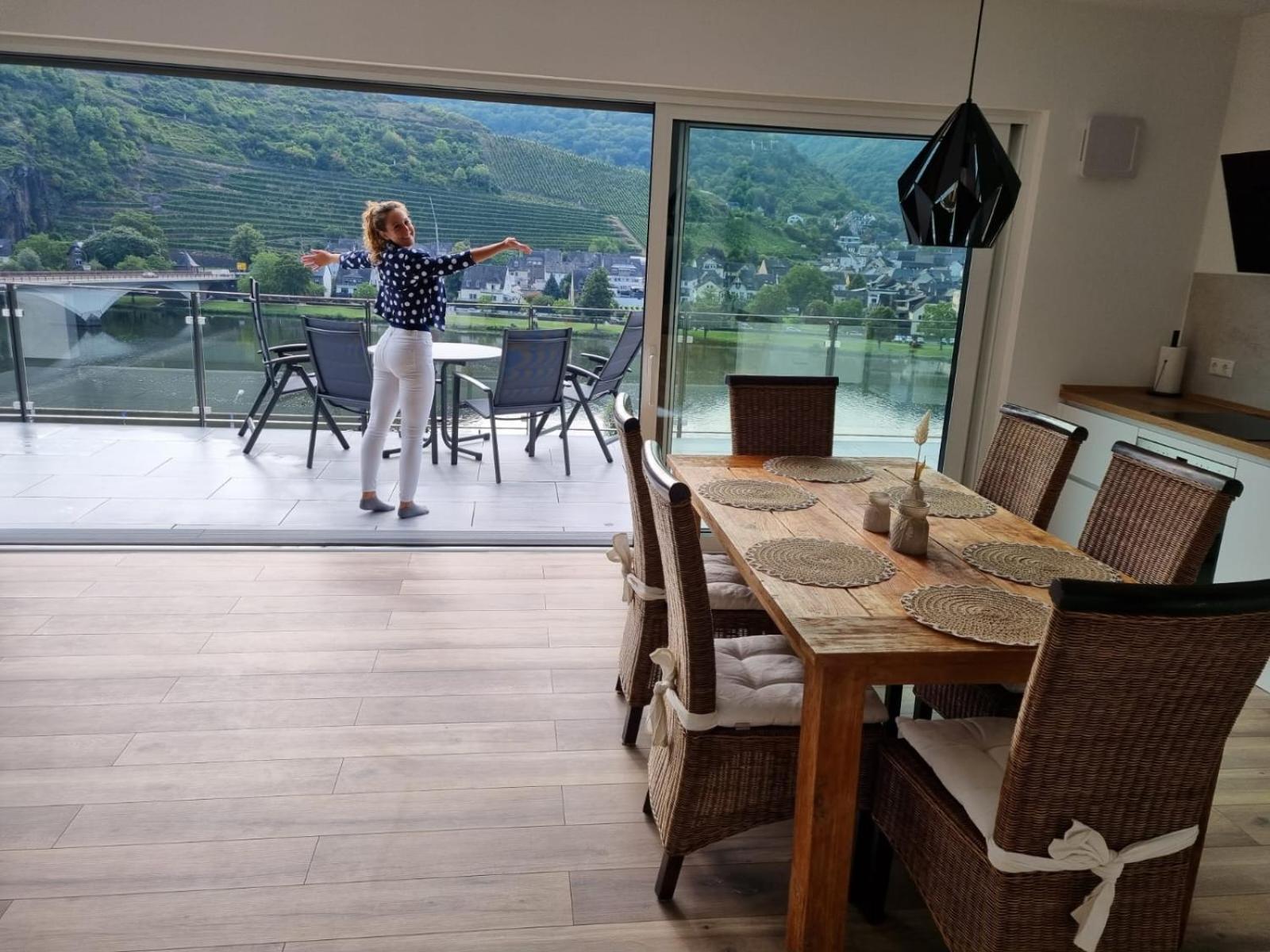 Mv Roemervilla, Lofts & Penthouses Mit Traumhaftem Moselpanoramablick Und Sauna Treis-Karden Exteriör bild