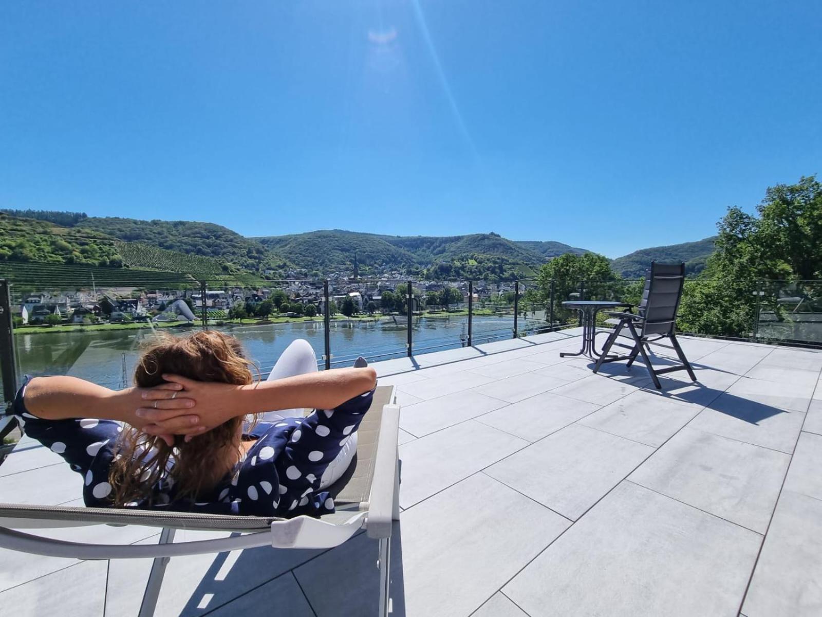 Mv Roemervilla, Lofts & Penthouses Mit Traumhaftem Moselpanoramablick Und Sauna Treis-Karden Exteriör bild